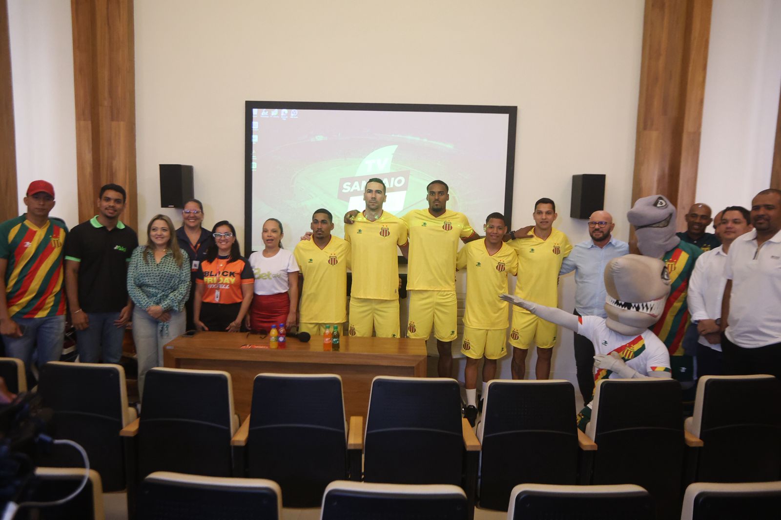 Sampaio Corrêa dá o pontapé inicial na temporada 2026 com apresentação oficial do elenco