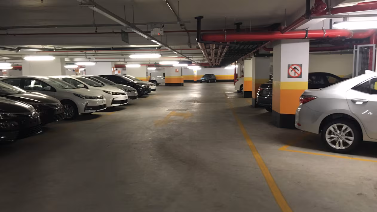 Código de Trânsito autoriza multas em estacionamentos de shoppings e supermercados