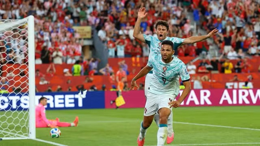Portugal elimina Croácia com gol no fim e garante vaga nas oitavas da Copa